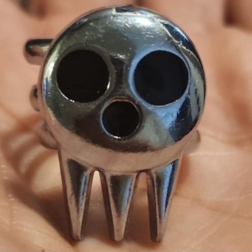 Soul Eater Silver Ring - Picture 16 of 16